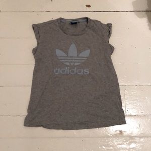Adidas t-shirt